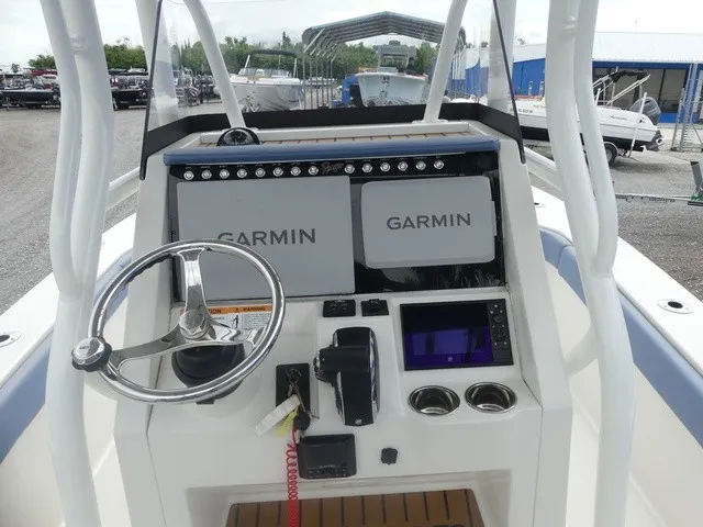 Slide: The Image of Ranger 2600 Bay 2024 - 20