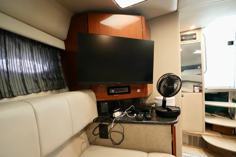 Slide: The Image of Formula 27 Performance Cruiser 2006 - 18