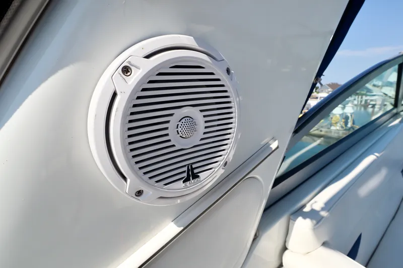 Slide: The Image of Formula 27 Performance Cruiser 2006 - 22