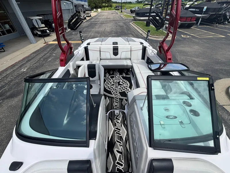 Slide: The Image of Nautique Super Air Nautique 210 2013 - 26