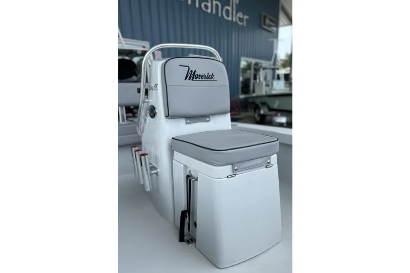 Slide: The Image of 2027 Maverick 18 HPX-V boat seat with gray cushion and rod holders. - 7