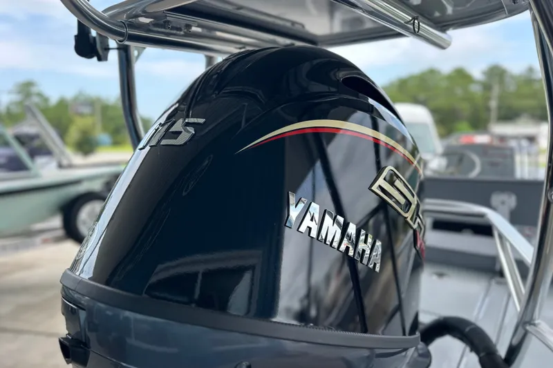 Slide: The Image of Yamaha outboard motor on 2027 Maverick 18 HPX-V boat, close-up view. - 9