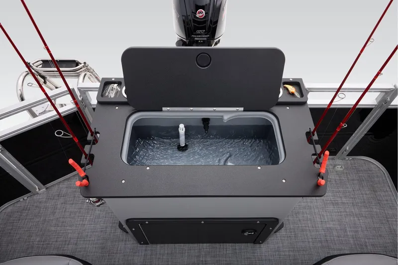 Slide: The Image of Sun Tracker Sportfish 24 XP3 2026 - 89