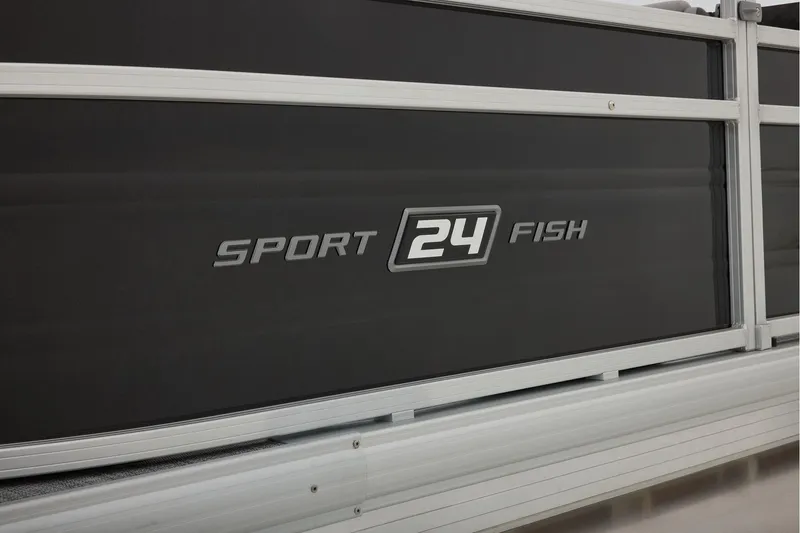 Slide: The Image of Sun Tracker Sportfish 24 XP3 2026 - 97