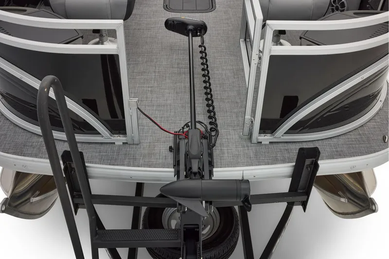 Slide: The Image of Sun Tracker Sportfish 24 XP3 2026 - 52