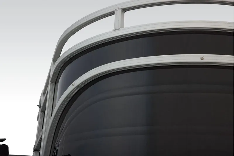 Slide: The Image of Sun Tracker Sportfish 24 XP3 2026 - 50