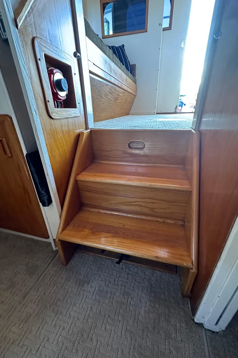 Slide: The Image of 2 Steps down to lower level - 14