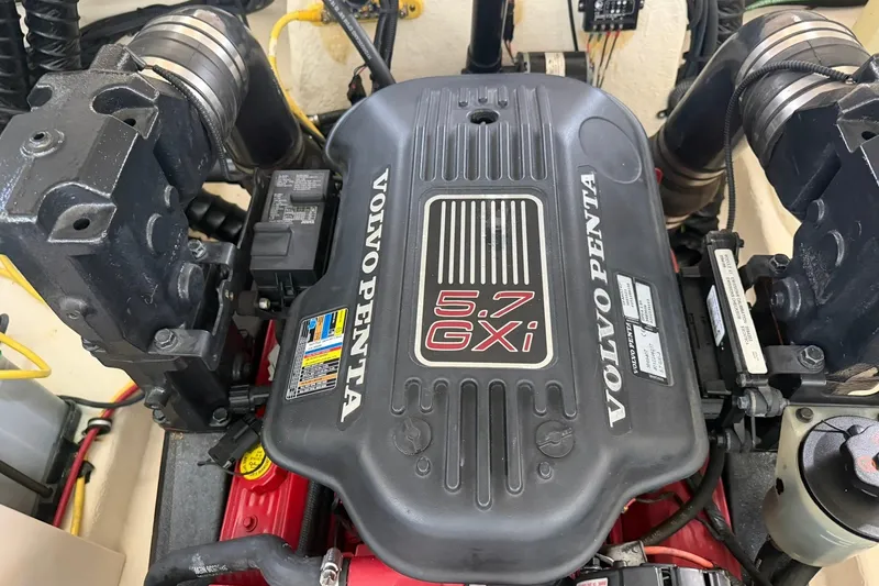 Slide: The Image of Volvo Penta 5.7 GXI engine in 2008 Chaparral 256 SSi boat. - 54