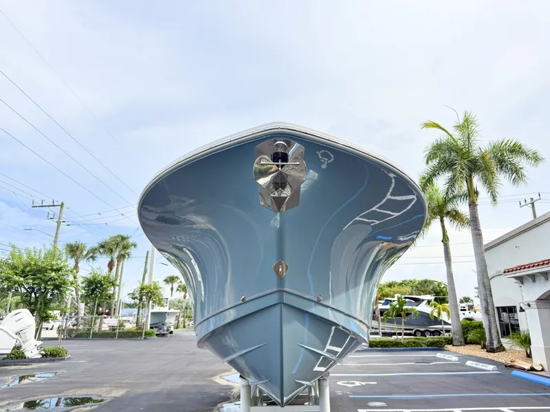 Slide: The Image of Sea Hunt Ultra 285SE 2027 - 5