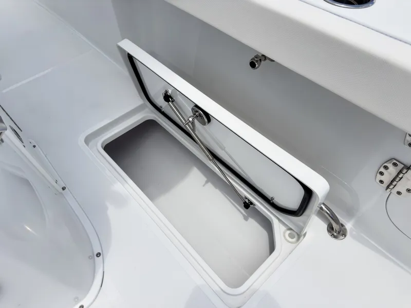 Slide: The Image of Sea Hunt Gamefish 27FS 2027 - 21
