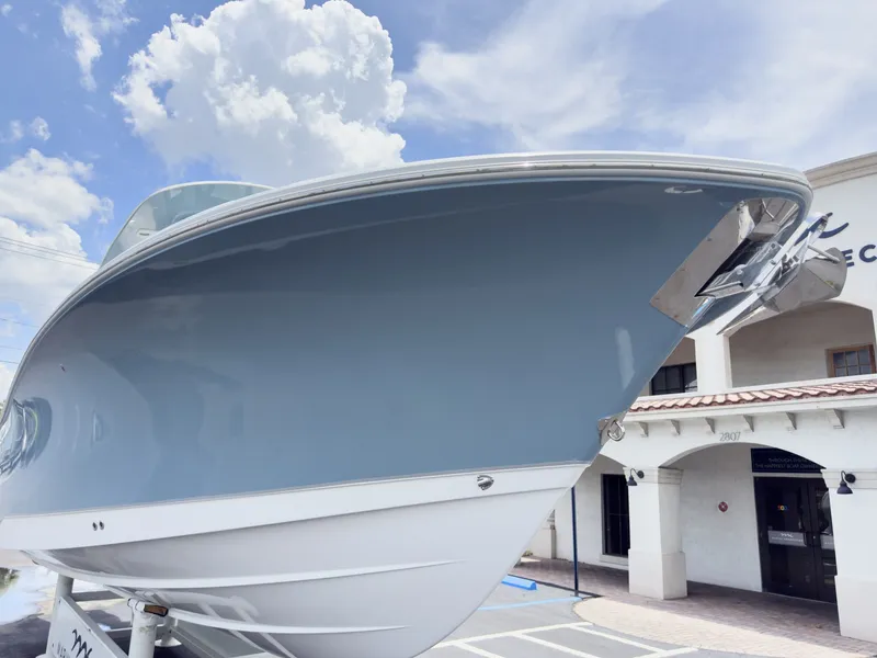 Slide: The Image of Sea Hunt Gamefish 27FS 2027 - 3
