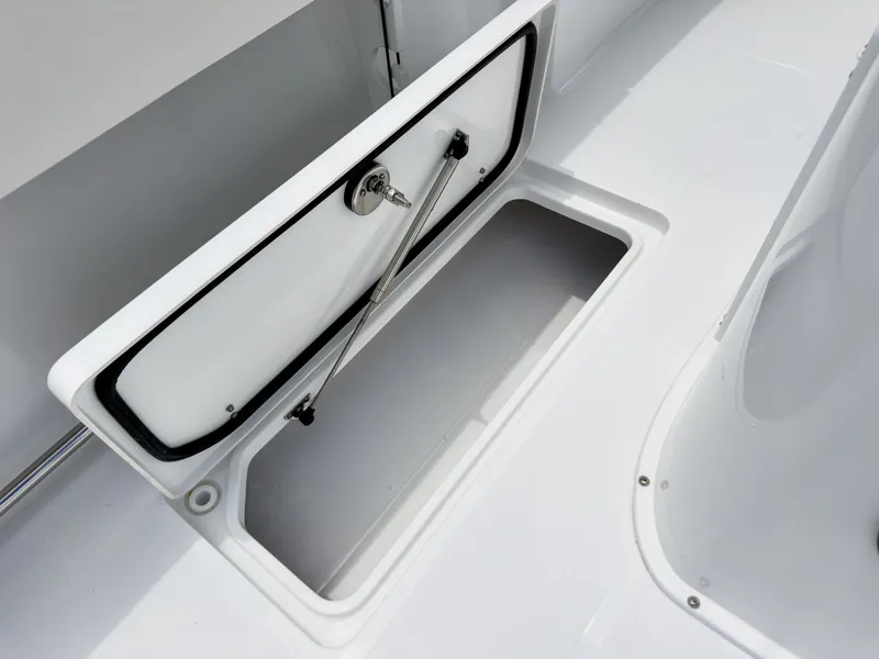 Slide: The Image of Sea Hunt Gamefish 27FS 2027 - 20