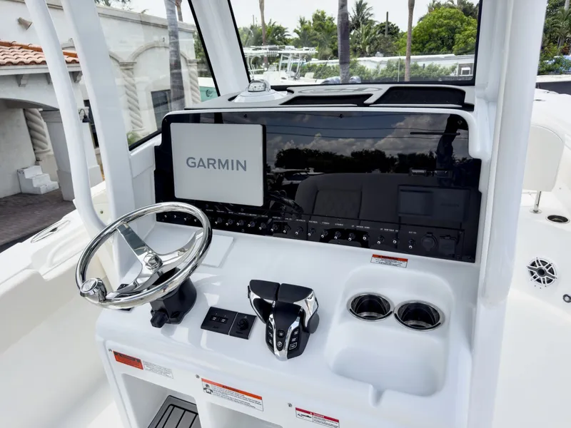Slide: The Image of Sea Hunt Gamefish 27FS 2027 - 27