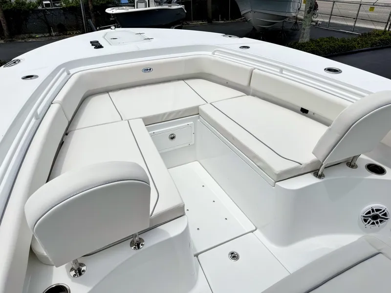 Slide: The Image of Sea Hunt Gamefish 27FS 2027 - 33