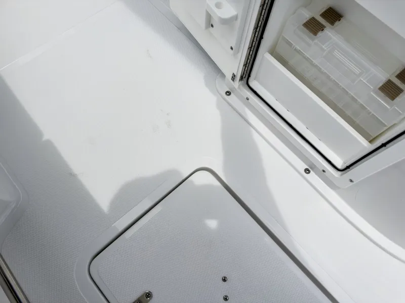 Slide: The Image of Sea Hunt Gamefish 27FS 2027 - 19