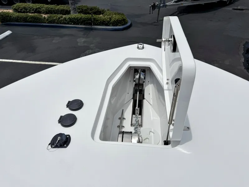 Slide: The Image of Sea Hunt Gamefish 27FS 2027 - 39