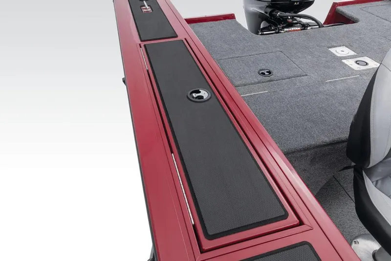 Slide: The Image of The image shows the deck of a 2017 Tracker Targa V-18 Combo boat with red accents. - 43