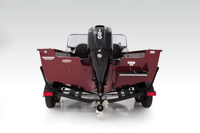 Slide: The Image of Red Tracker Targa V-18 Combo boat from 2017, featuring a 150 HP outboard motor. - 45