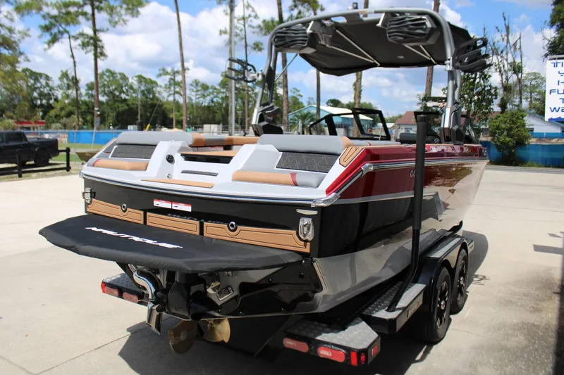 Slide: The Image of Nautique Super Air Nautique GS22 2026 - 24