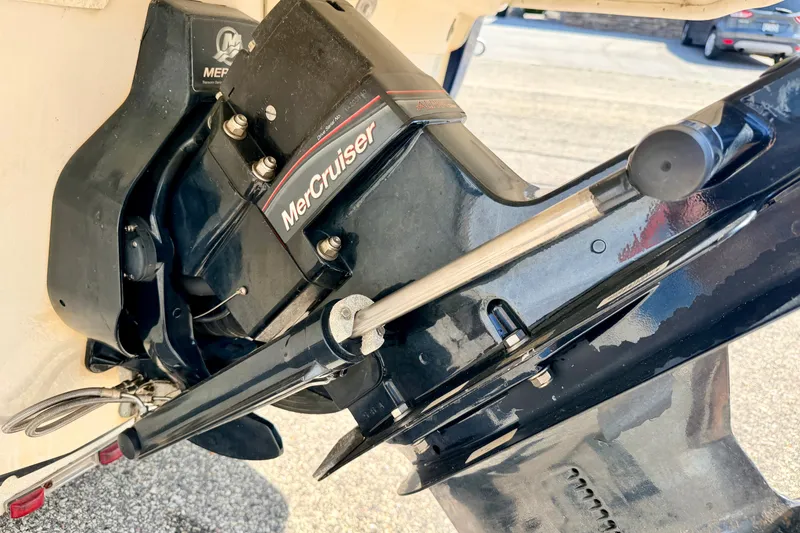 Slide: The Image of Close-up of a 2008 Sea Ray 195 Sport MerCruiser engine component. - 19