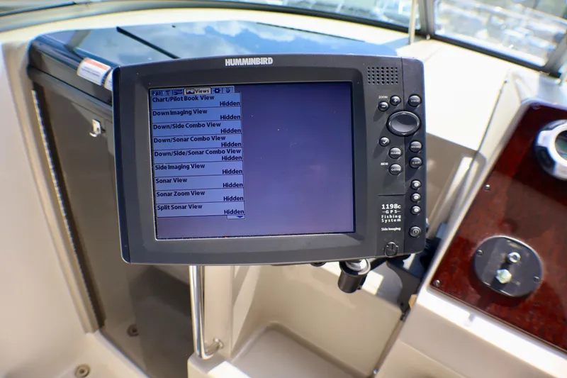 Slide: The Image of Humminbird GPS system on 2010 Sea Ray Sundancer 260 boat dashboard. - 13