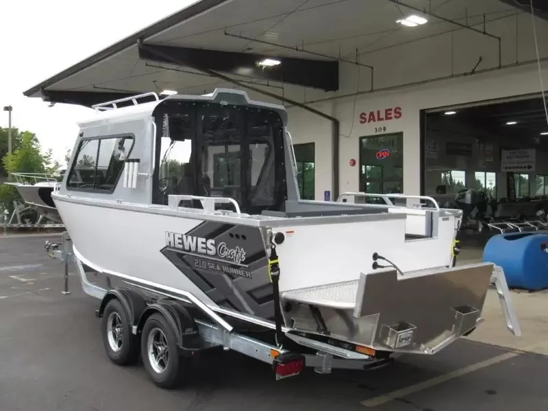 Slide: The Image of Hewescraft 210 Sea Runner Hard Top 2026 - 3