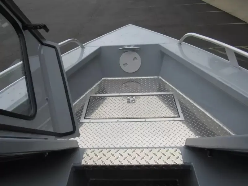 Slide: The Image of Hewescraft 210 Sea Runner Hard Top 2026 - 16