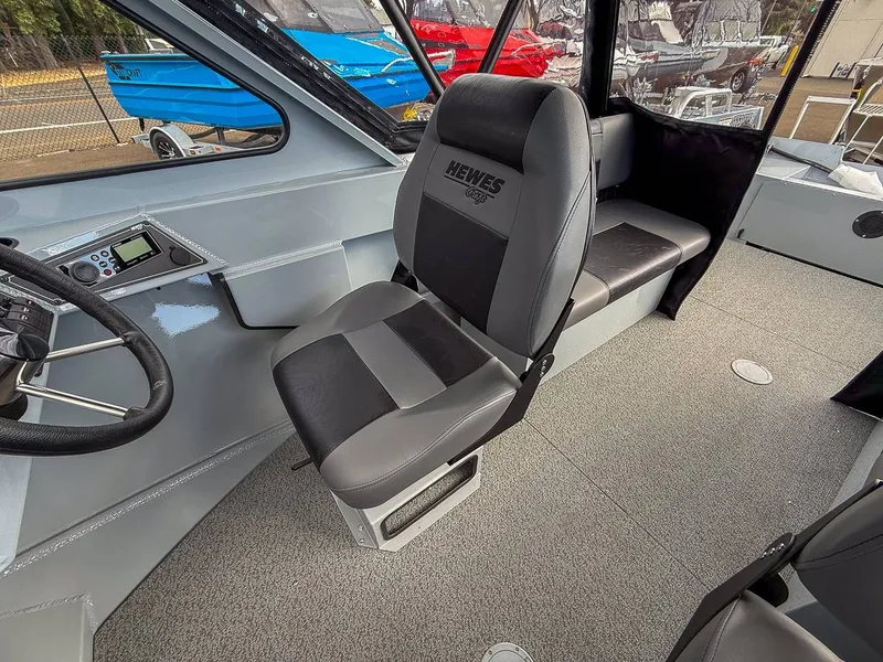 Slide: The Image of Hewescraft 180 Sportsman 2026 - 11