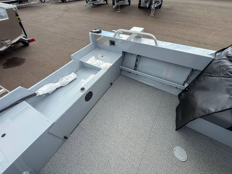 Slide: The Image of Hewescraft 180 Sportsman 2026 - 14