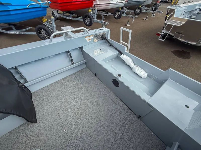 Slide: The Image of Hewescraft 180 Sportsman 2026 - 15