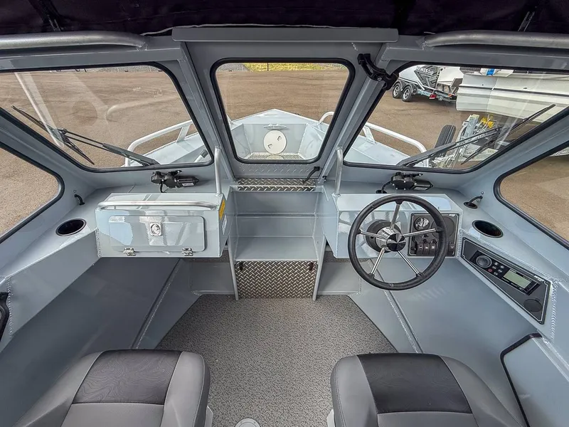Slide: The Image of Hewescraft 180 Sportsman 2026 - 8