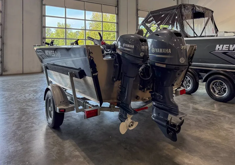 Slide: The Image of Hewescraft 160 Open Fisherman 2021 - 4