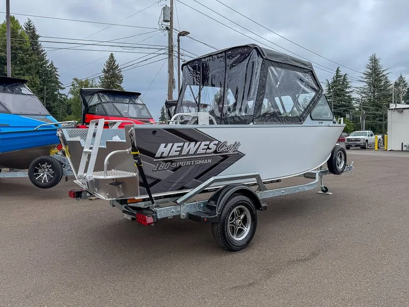 Slide: The Image of Hewescraft 180 Sportsman 2026 - 3