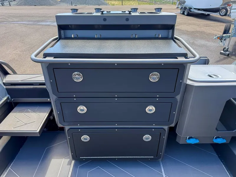 Slide: The Image of Stabi-Craft 2350 ULTRA CENTRECAB PROFISH 2026 - 27