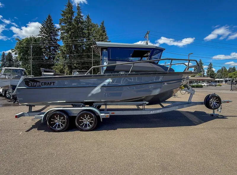 Slide: The Image of Stabi-Craft 2350 ULTRA CENTRECAB PROFISH 2026 - 2