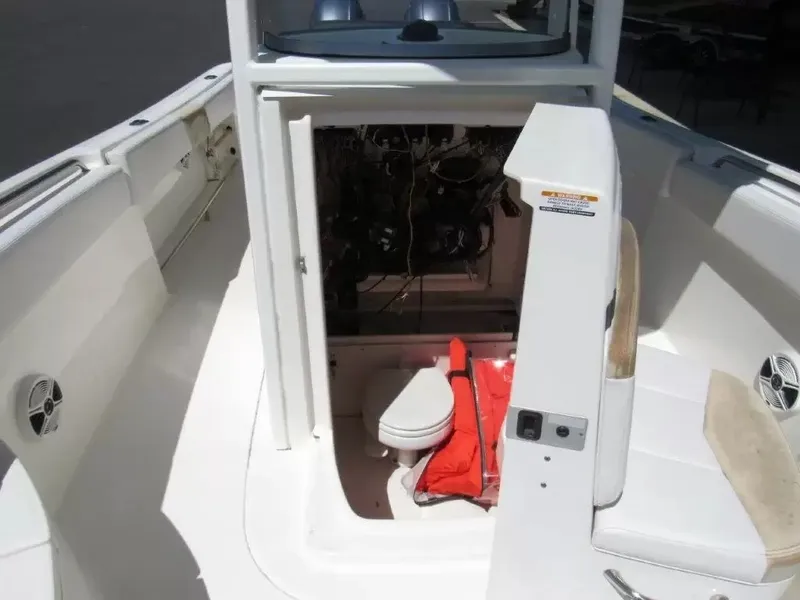 Slide: The Image of Robalo R242 Center Console 2016 - 16