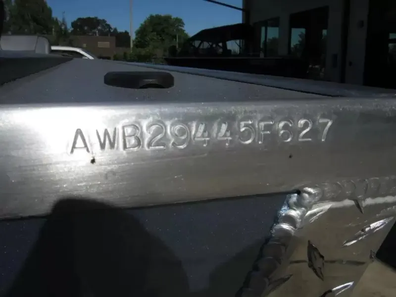 Slide: The Image of Alumaweld Adventurer 20 2027 - 14