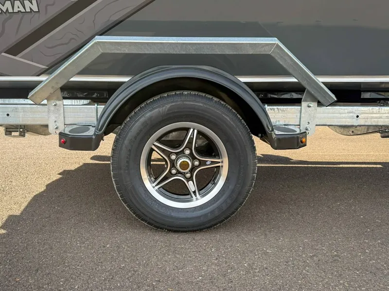 Slide: The Image of Hewescraft 200 Sportsman 2026 - 21