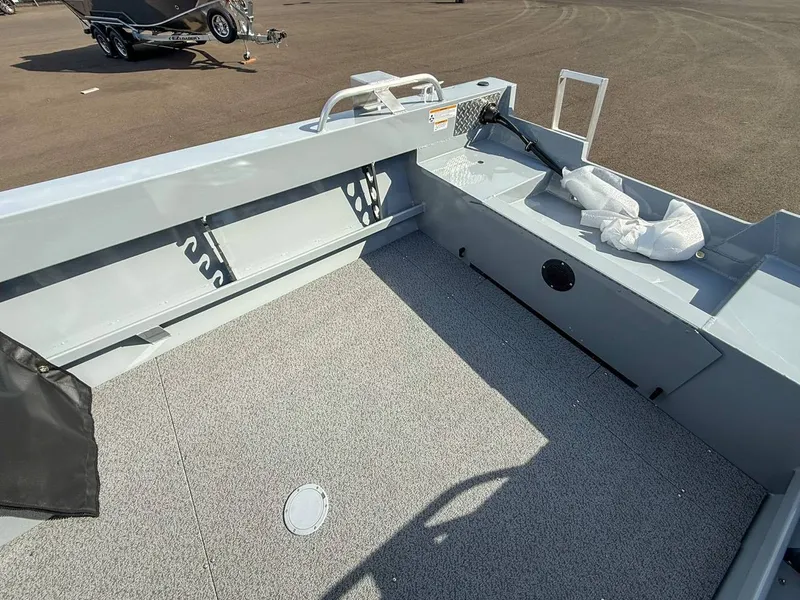Slide: The Image of Hewescraft 200 Sportsman 2026 - 18