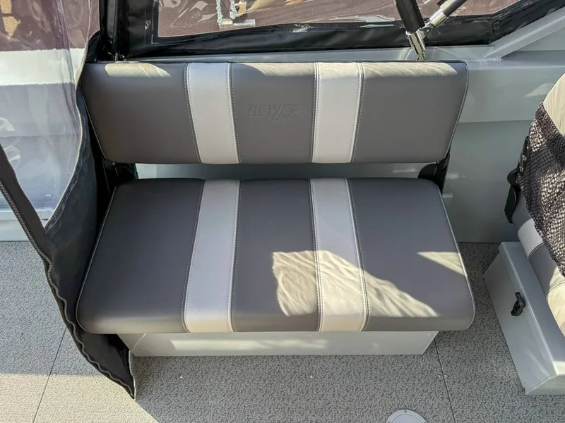Slide: The Image of Hewescraft 200 Sportsman 2026 - 14