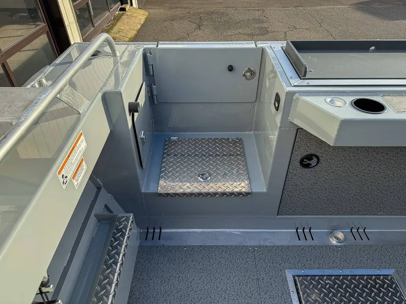Slide: The Image of Hewescraft 210 Sea Runner 2027 - 17