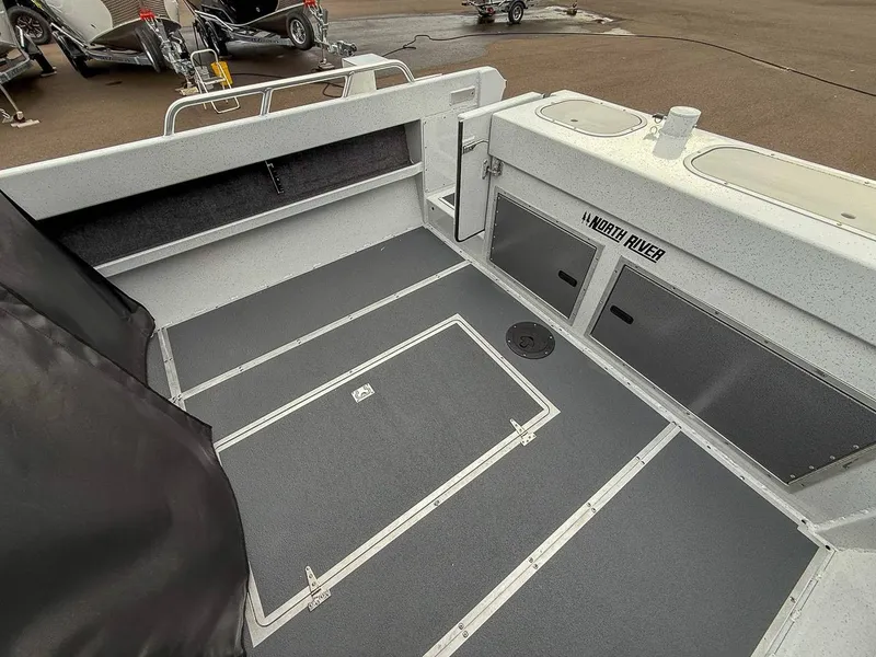 Slide: The Image of North River 21 Seahawk RTF 2027 - 16