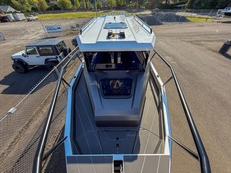 Slide: The Image of Stabi-Craft 2750 Ultra Centrecab 2026 - 13