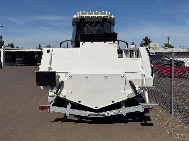 Slide: The Image of Stabi-Craft 2750 Ultra Centrecab 2026 - 4