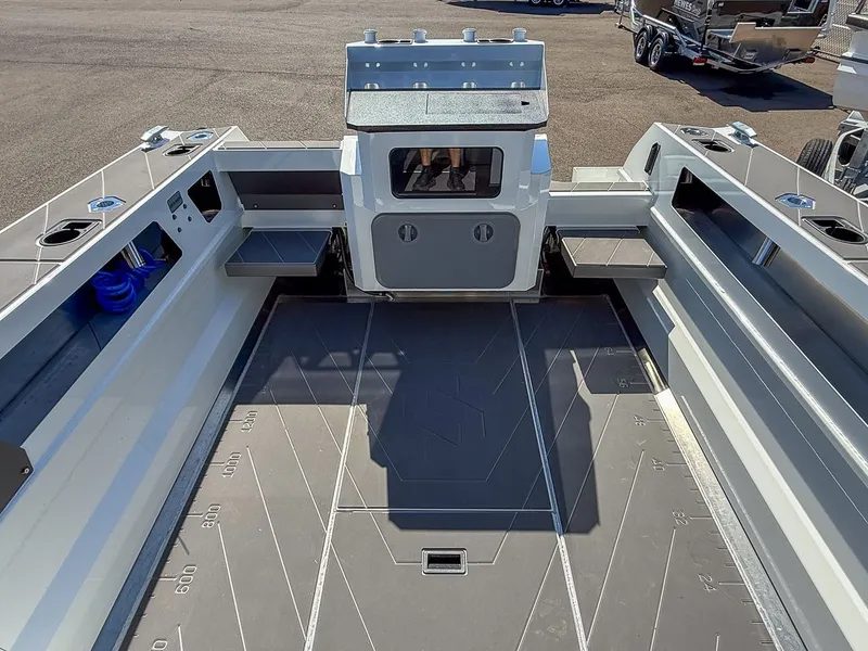 Slide: The Image of Stabi-Craft 2500 Ultracab XL 2026 - 14