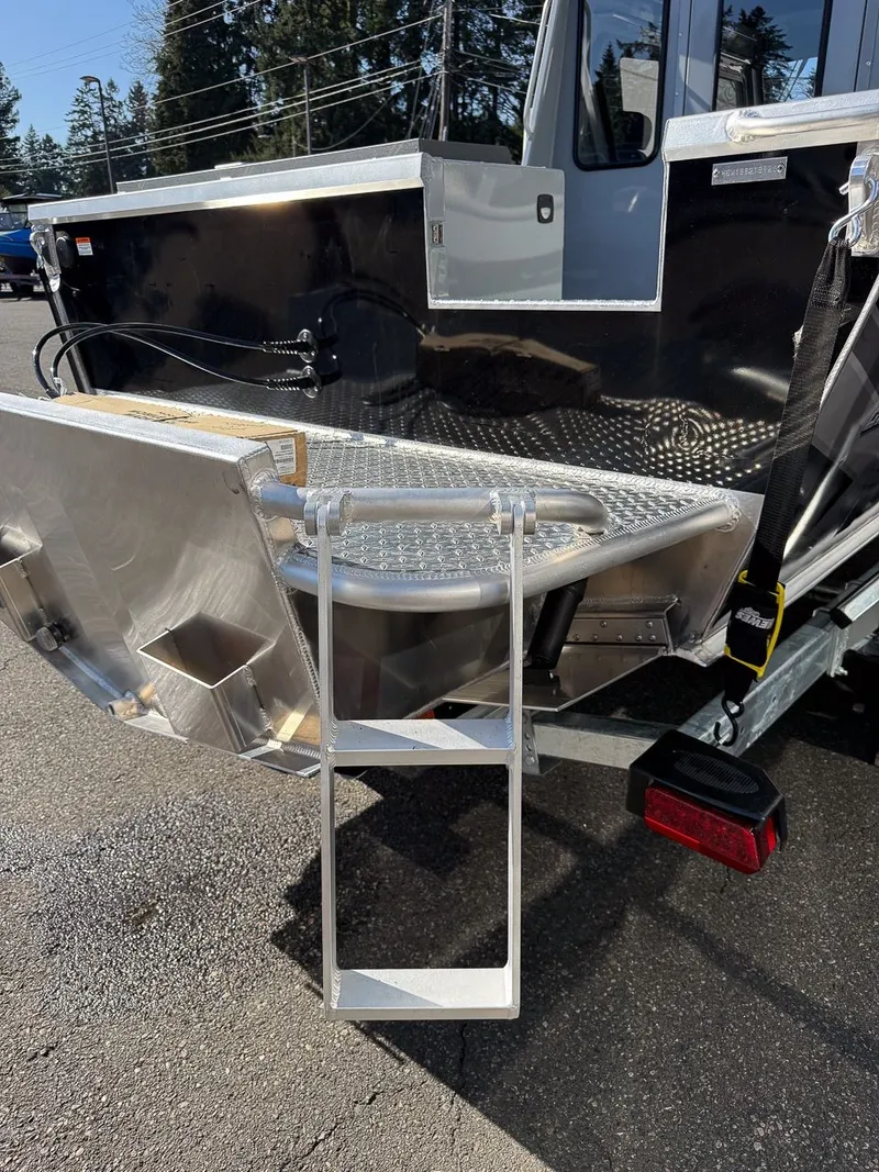 Slide: The Image of Hewescraft 210 Sea Runner Hard Top 2027 - 22