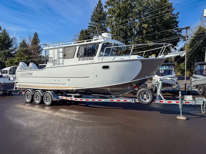 The Image of Hewescraft 270 Pacific Explorer 2027 - 1