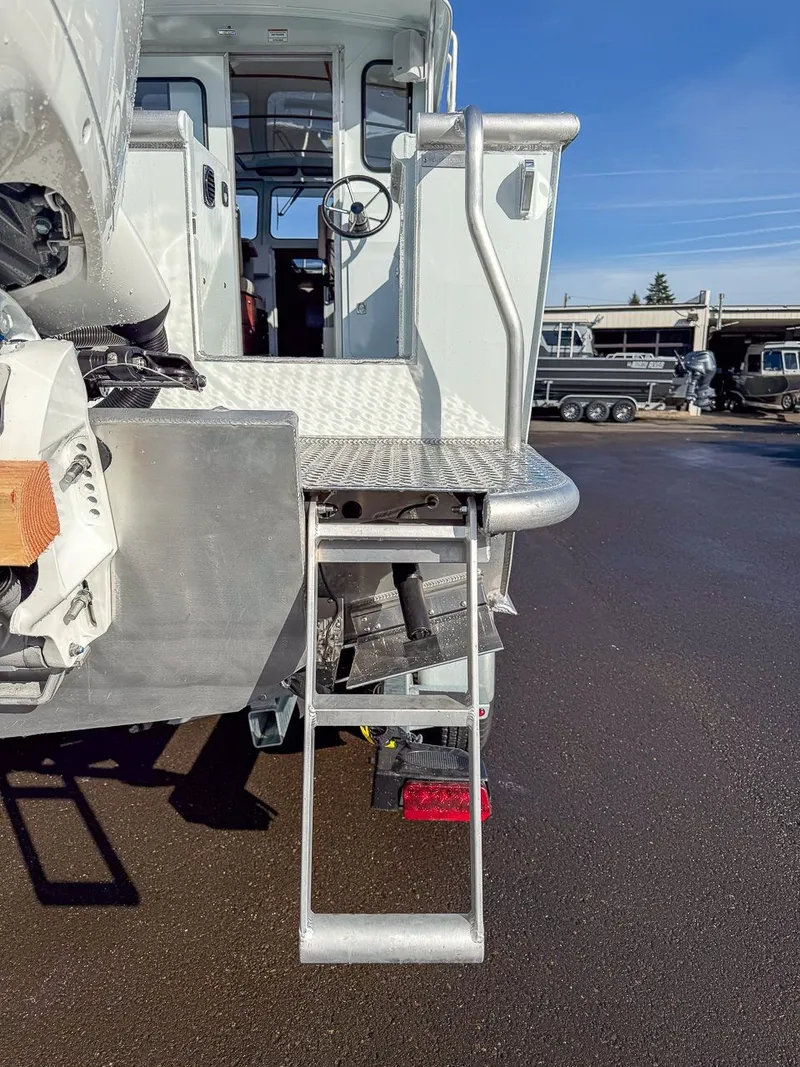 Slide: The Image of Hewescraft 270 Pacific Explorer 2027 - 20