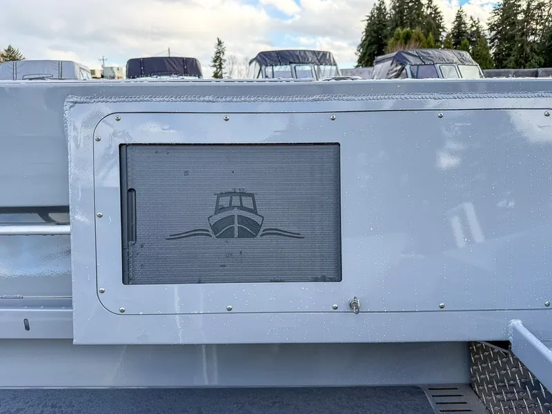 Slide: The Image of Hewescraft 220 Pioneer 2027 - 20