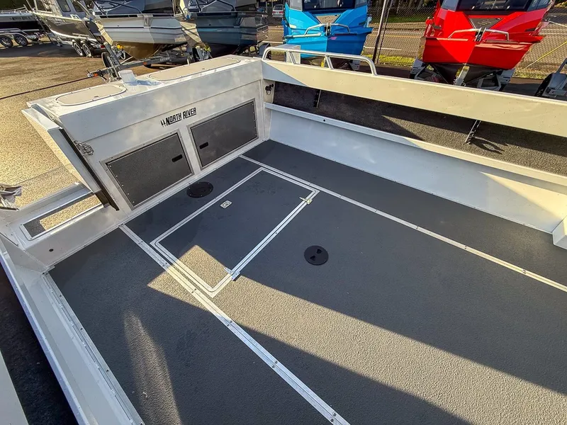 Slide: The Image of North River 24 SeaHawk Fastback 2027 - 16